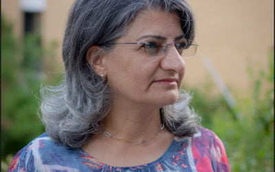 معرفی کتاب شقایق ها بر سنگلاخ،  زندگی نامه یک زن مبارز کرد